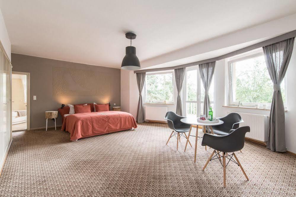 Villa Augustusberg Petrovice  Εξωτερικό φωτογραφία